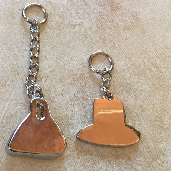 🎈Sale 🎈2 for $10 NWOT hanging charms fancy hat and purse red yellow phone - Picture 6 of 7